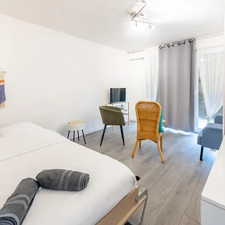 Marquer *m61* Jolie Proche Frontiere Apartamento Annemasse